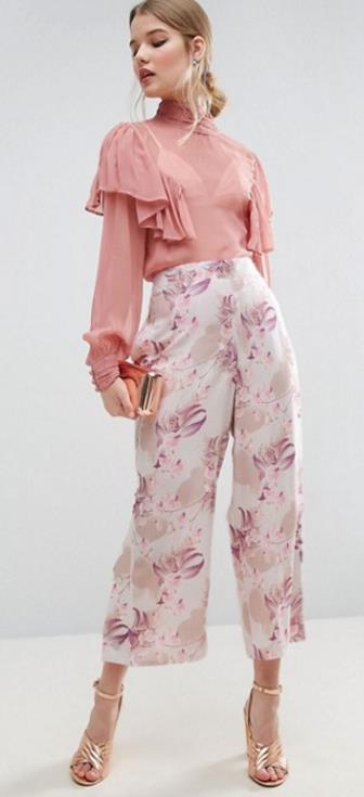 Укороченные широкие брюки с цветочным принтом и кнопками ASOS