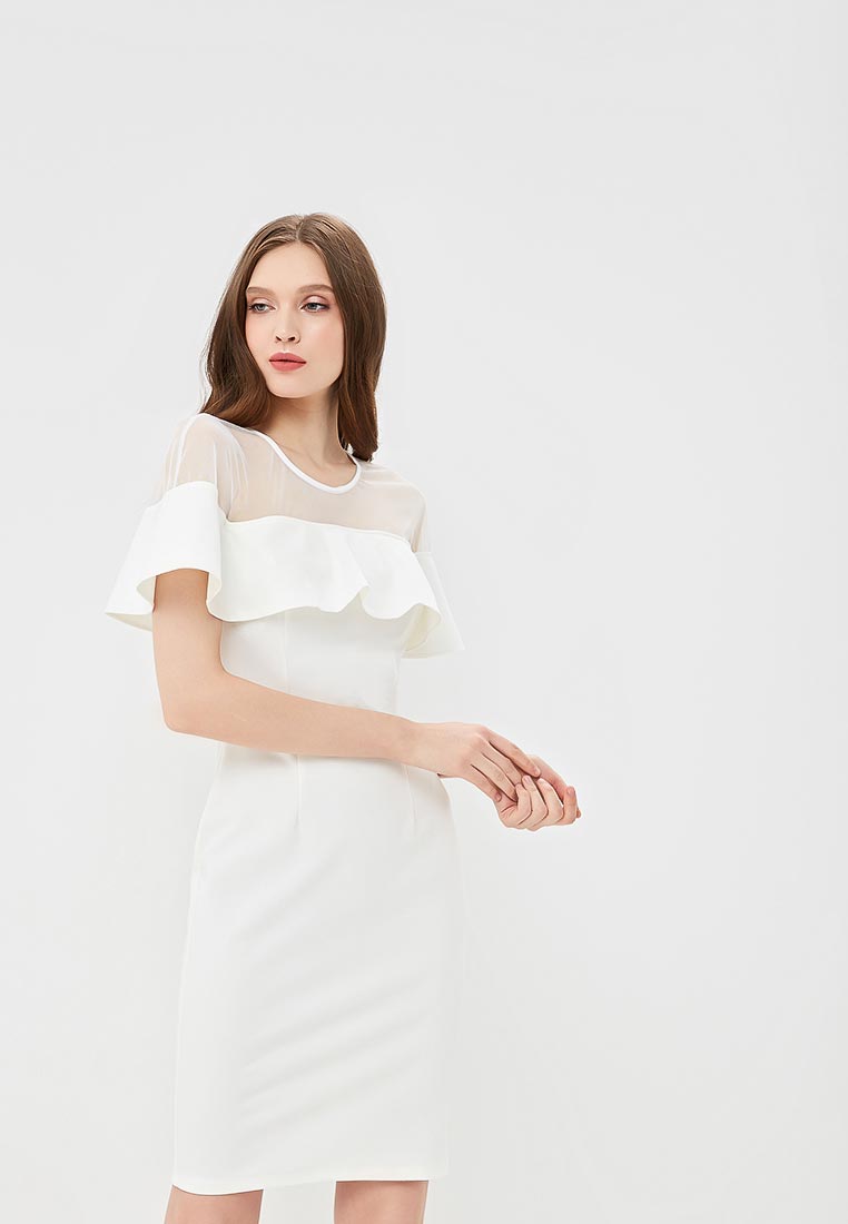 белое платье с воланом