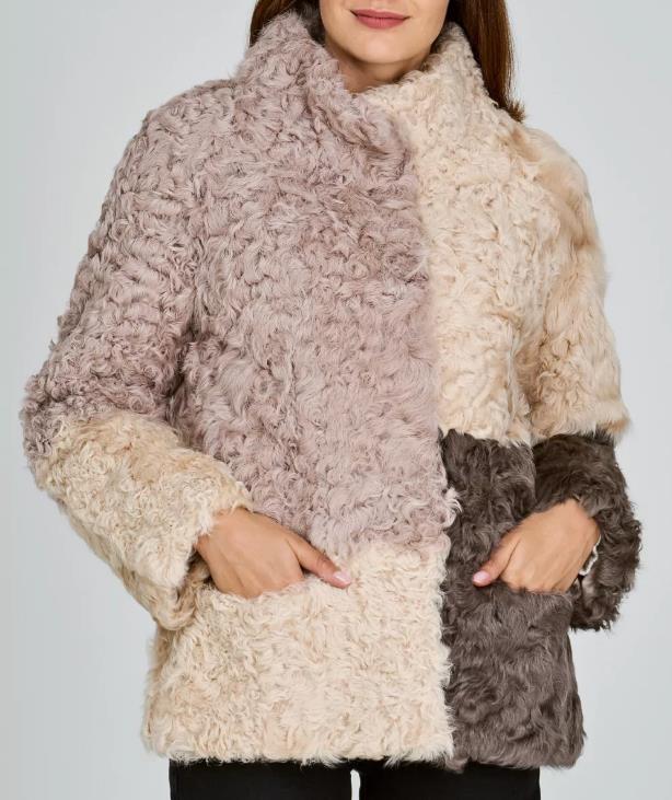 2018-12-05 21-39-26 Утепленная шуба из овчины калган Virtuale Fur Collection 216706000 купить в Москве, цены в интернет-маг