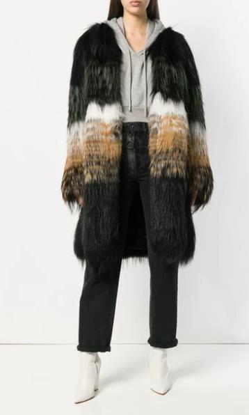 2018-12-06 06-33-17 Liska пальто оверсайз с мехом - Купить в Интернет Магазине в Москве Цены, Фото. - Google Chrome
